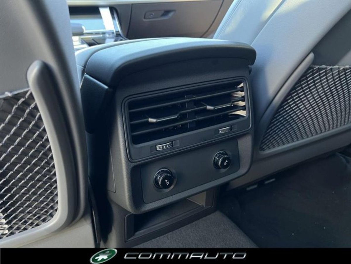 Younicar - 