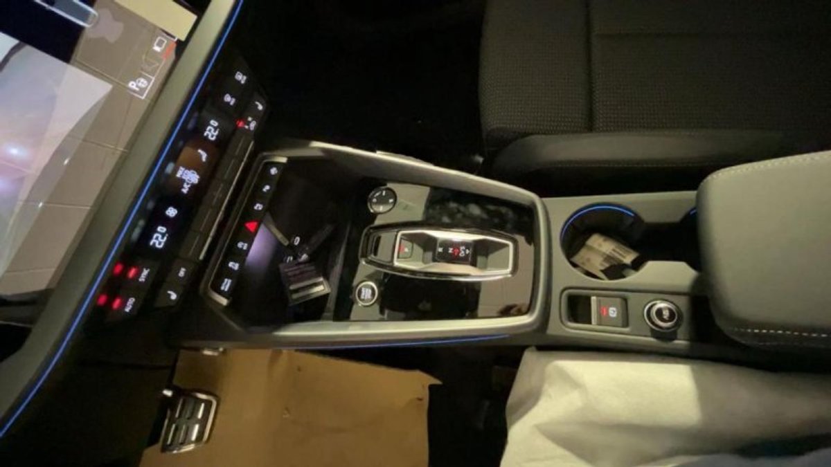 Younicar - 