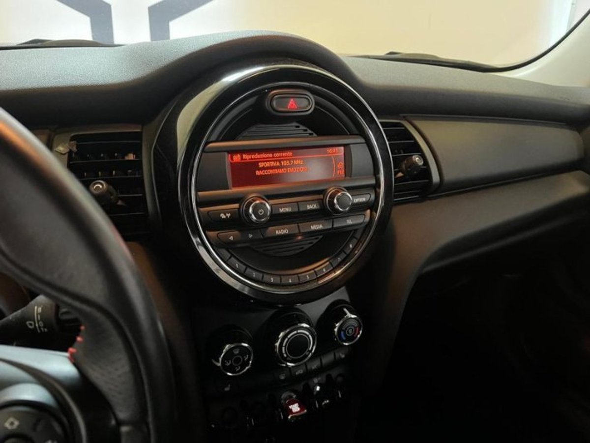 Younicar - 