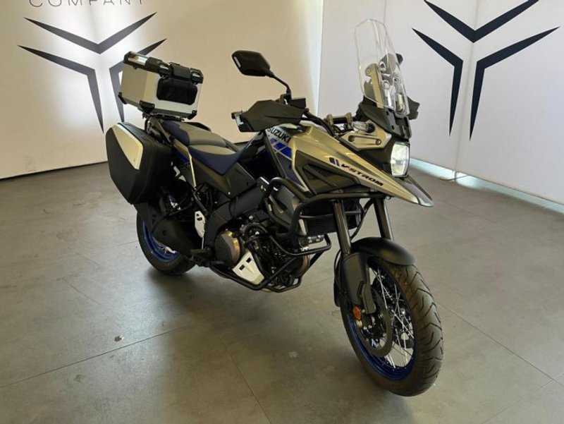 SUZUKI -strom 1050