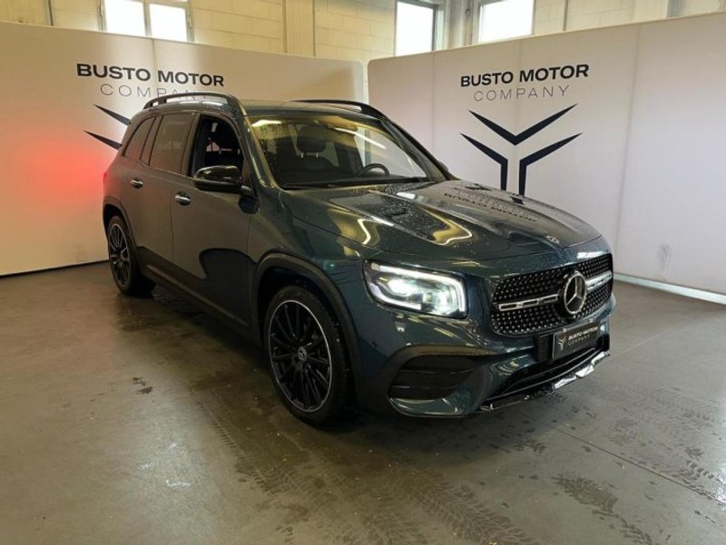 MERCEDES-BENZ B 220