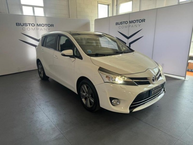 TOYOTA Verso - vedi 1