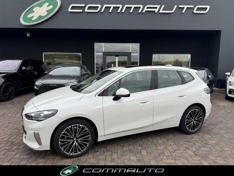 BMW 218