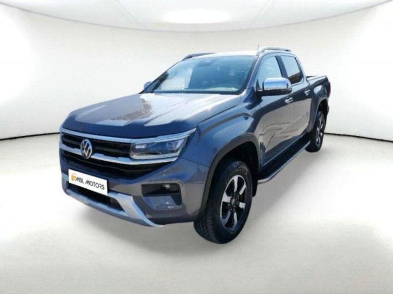 VOLKSWAGEN Amarok