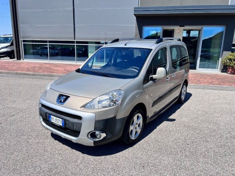 PEUGEOT Partner