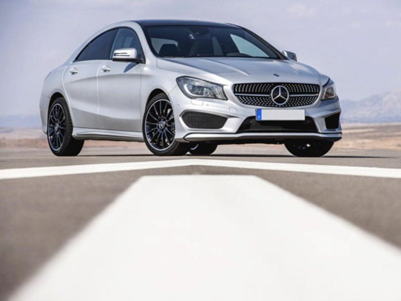 MERCEDES-BENZ CLA