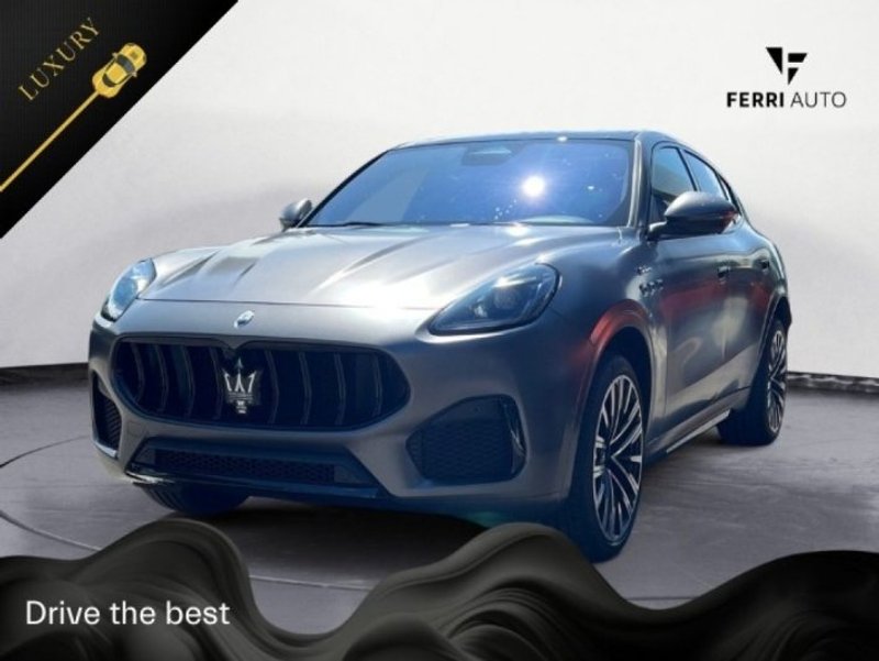 MASERATI Grecale