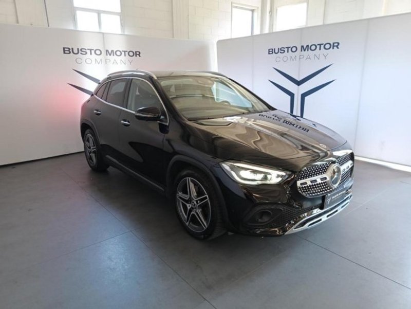 MERCEDES-BENZ Gla 220