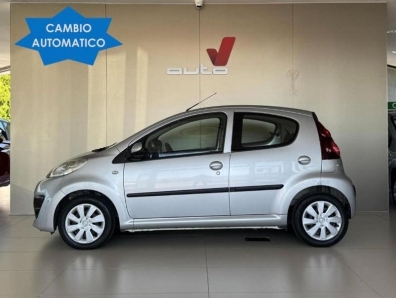 PEUGEOT 107