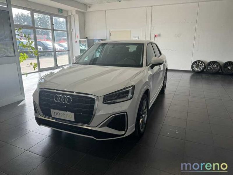 AUDI Q2