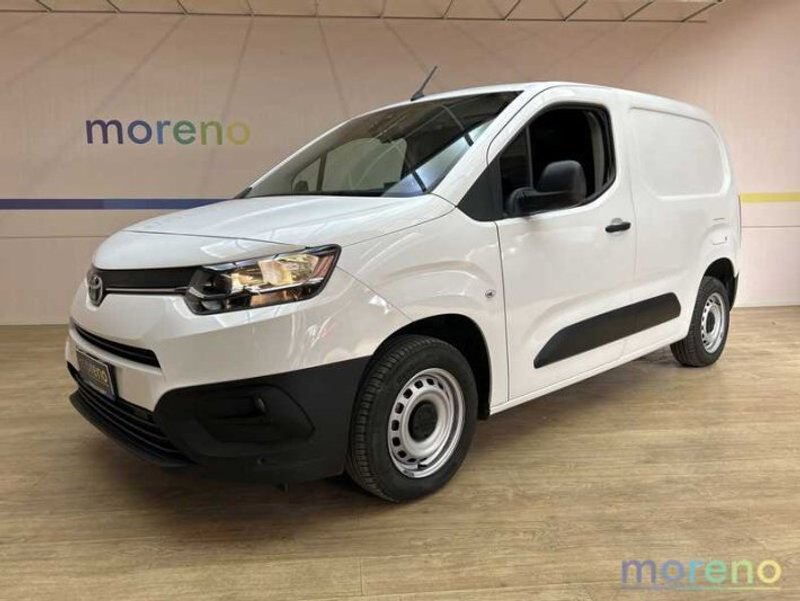 TOYOTA Proace City