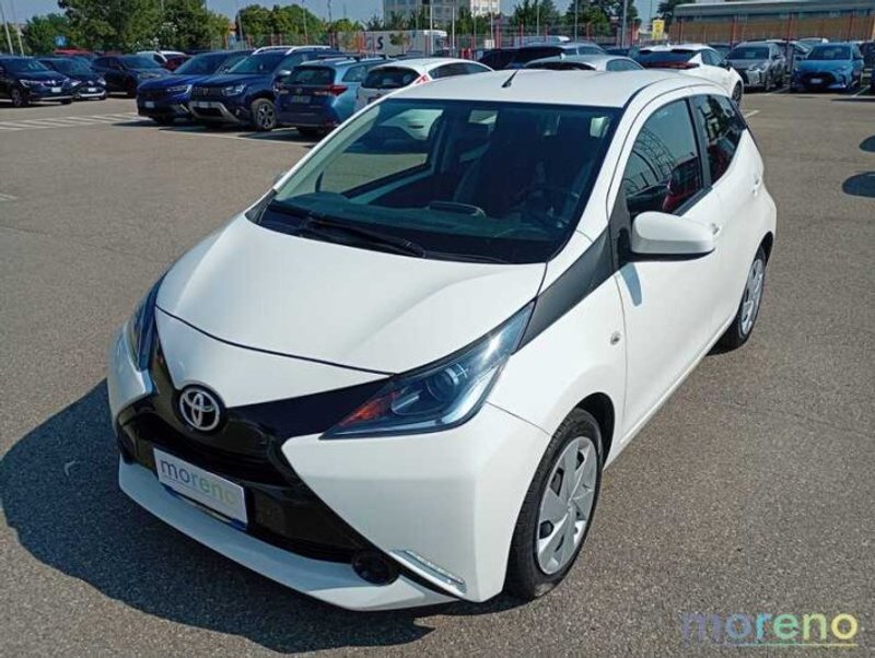 TOYOTA Aygo