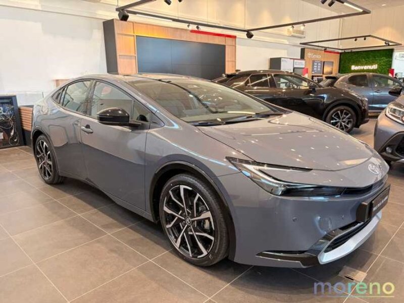 TOYOTA Prius Plug-in