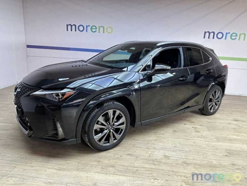 LEXUS UX