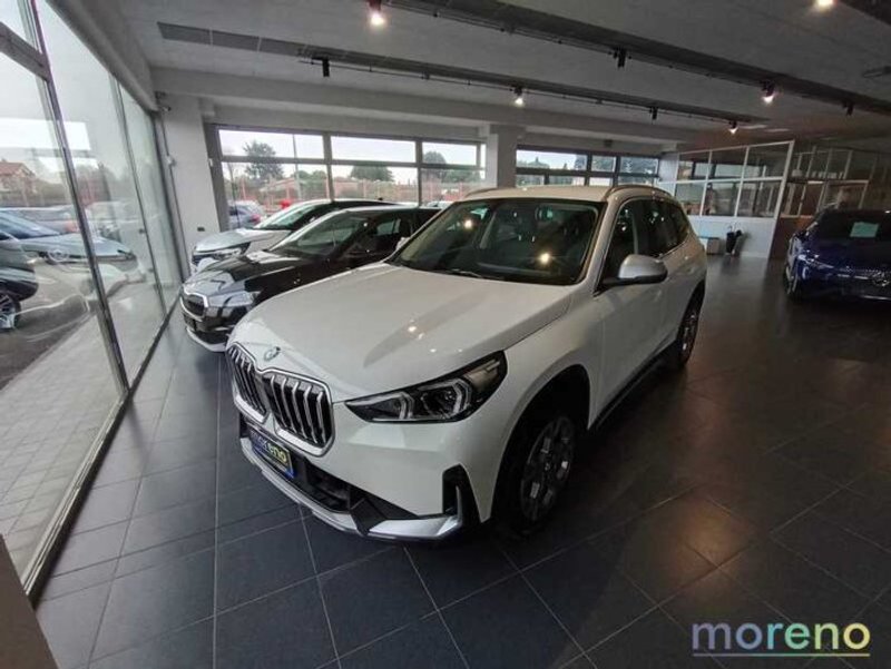 BMW X1 U11