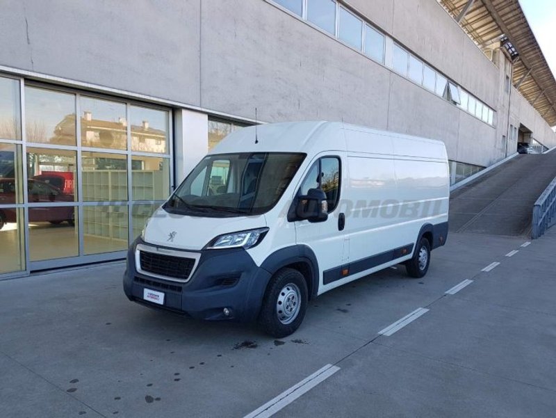 PEUGEOT Boxer