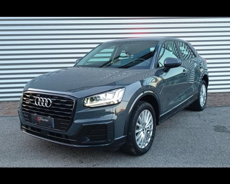 AUDI Q2