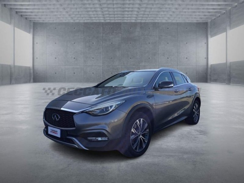 INFINITI Qx30