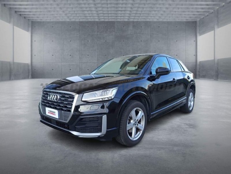 AUDI Q2