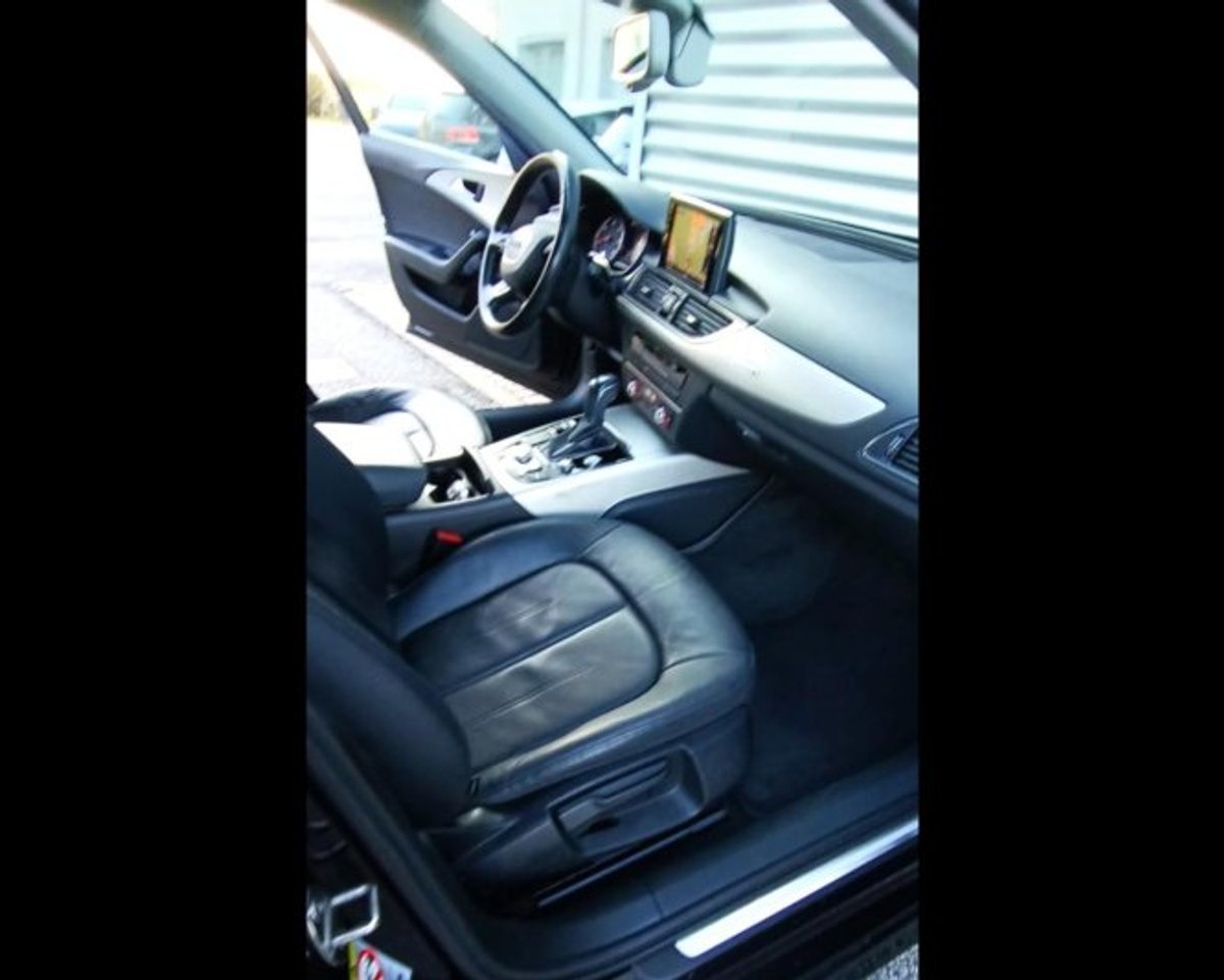 Younicar - 