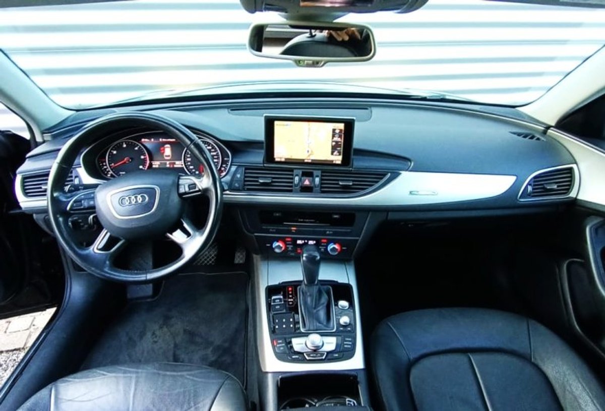Younicar - 