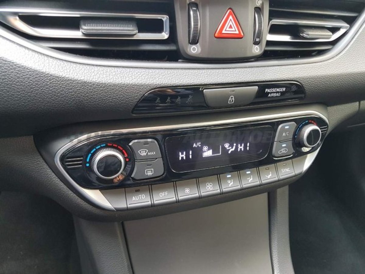 Younicar - 