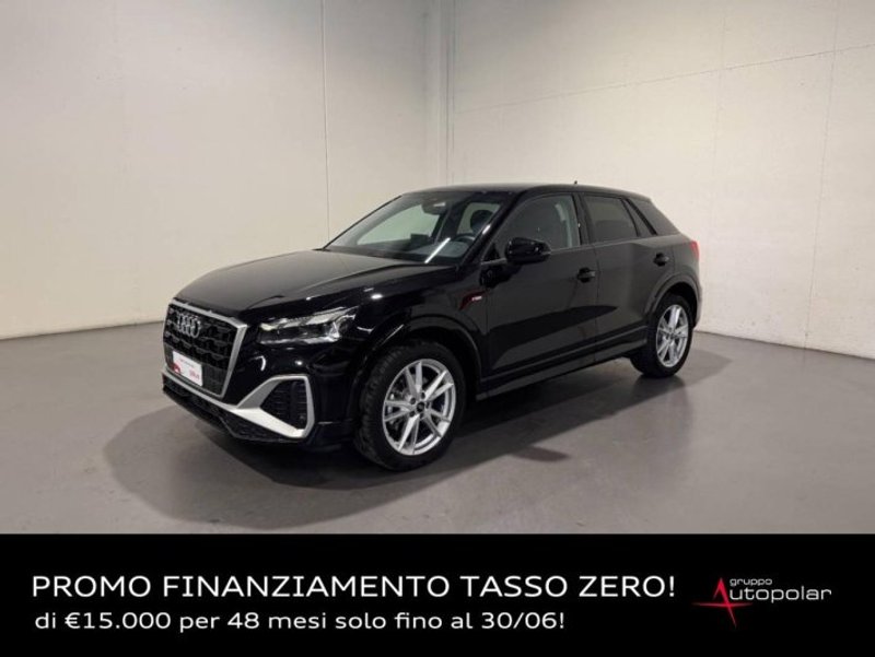 AUDI Q2