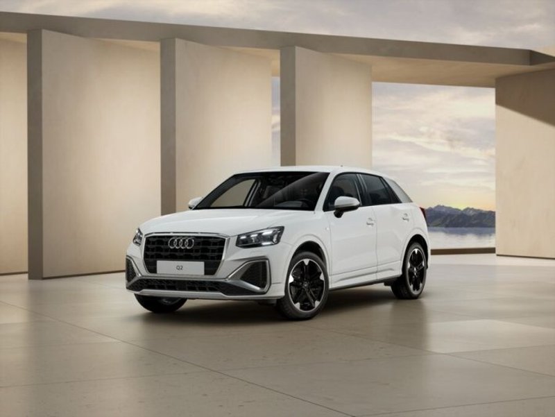 AUDI Q2
