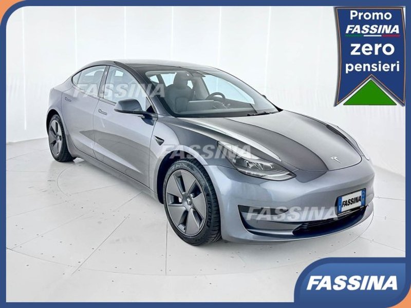 TESLA Model 3