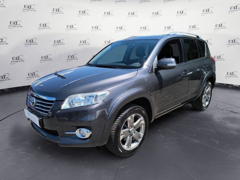 TOYOTA Rav4
