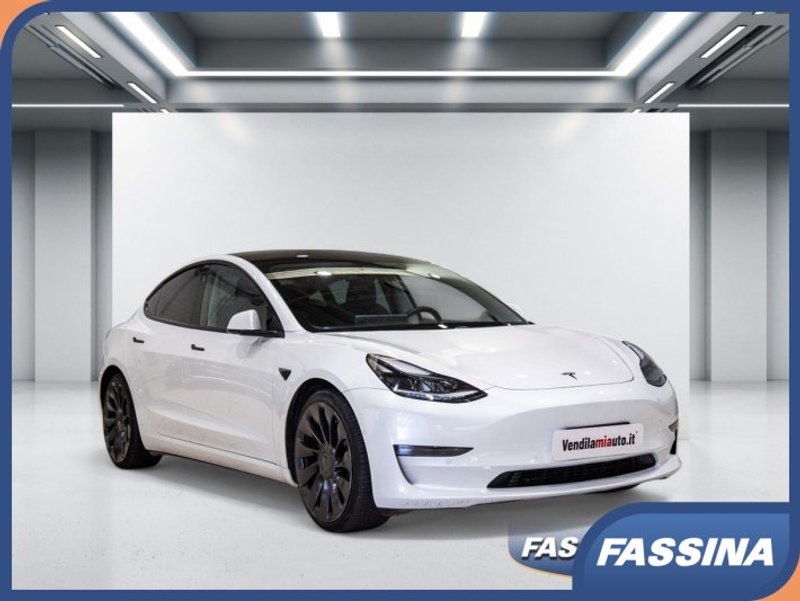 TESLA Model 3