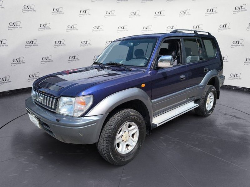 TOYOTA Land Cruiser