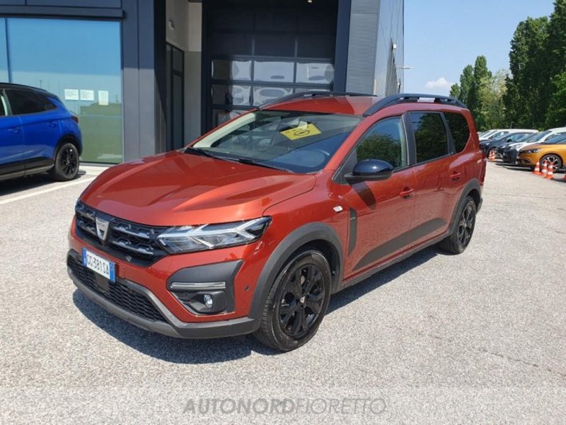 DACIA Jogger