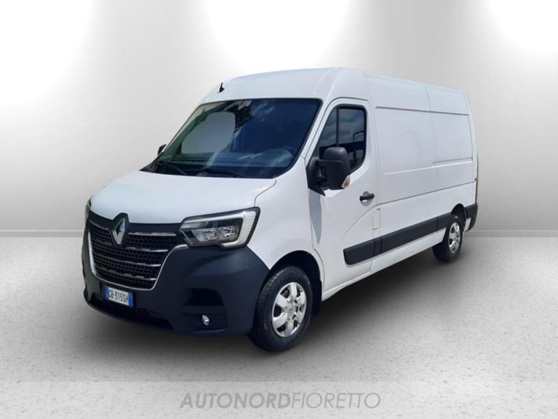 RENAULT Master
